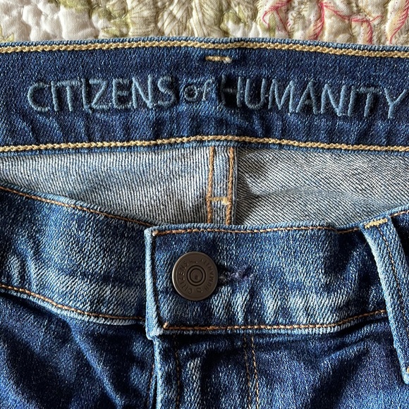 Citizens of Humanity Shorts, Size 29 - Picture 6 of 7